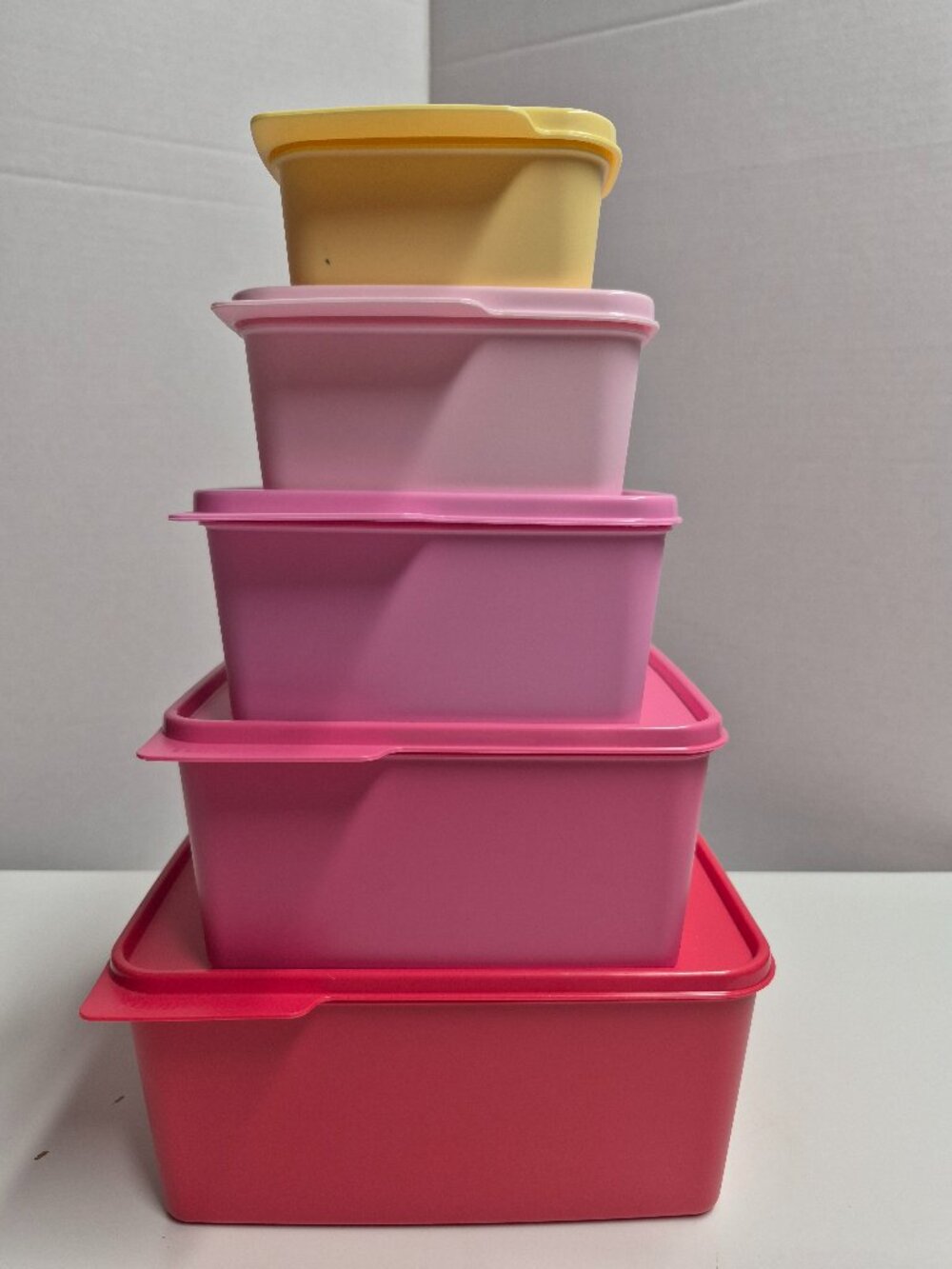 Tupperware Keep Tabs 5 Container Nesting Set Pink #T9